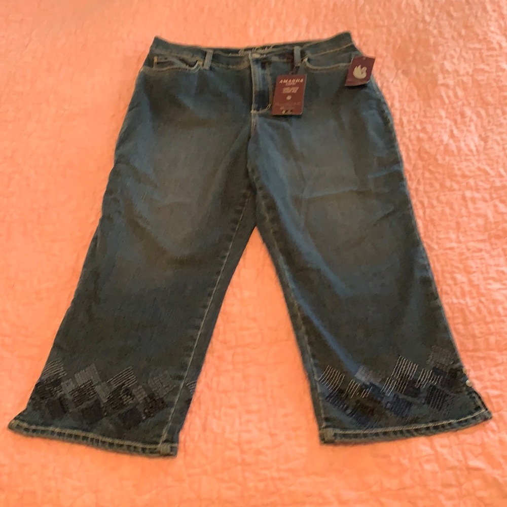 Gloria Vanderbilt “Amanda” Capri Size 10
